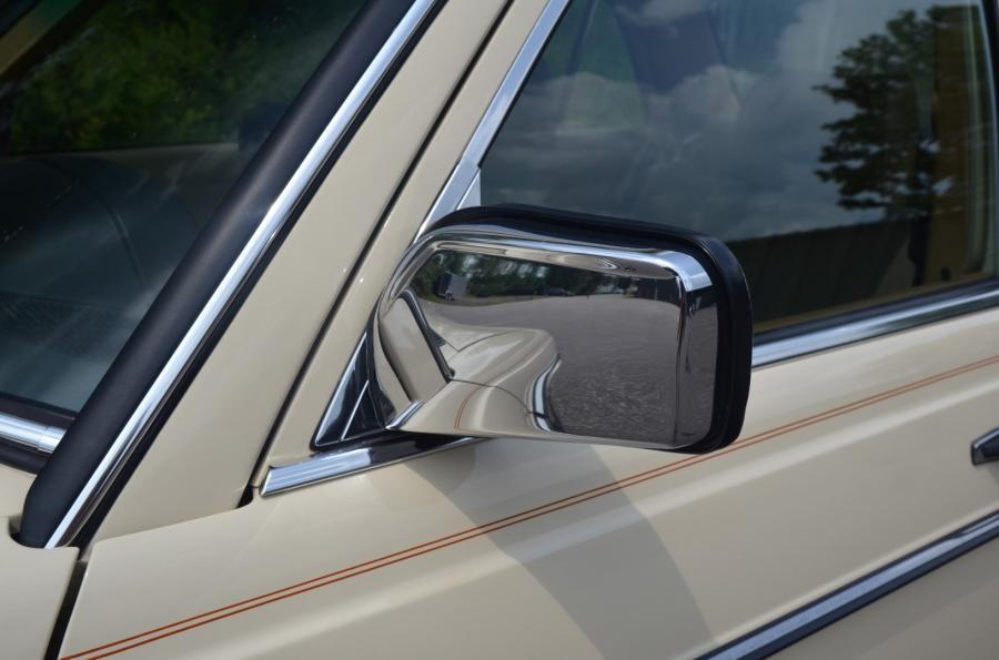 Детали экстерьера Mercedes-Benz 240 D (Bm.123.123) 1983 года  (EU) (фото 14 из 80)